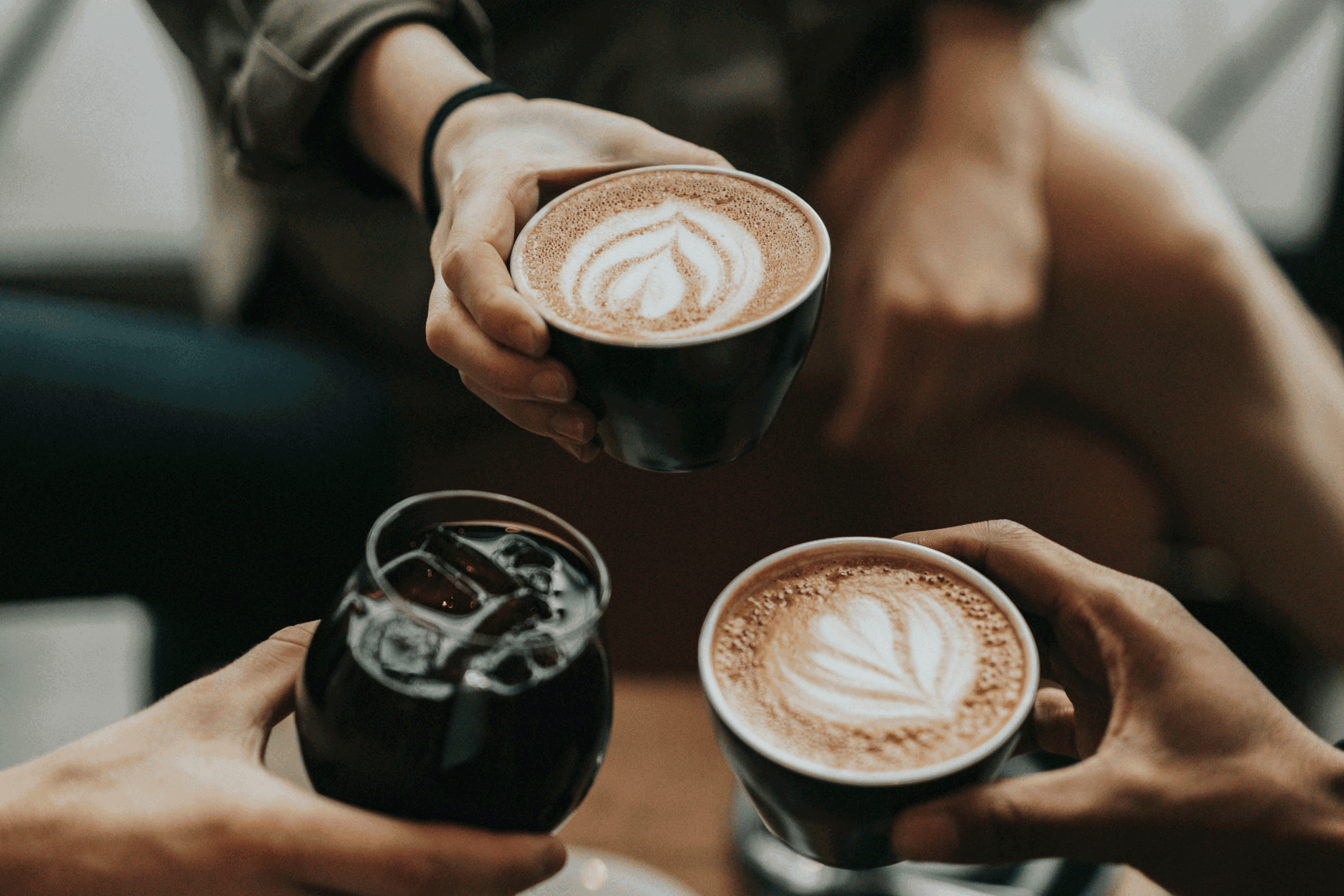 コーヒーと会話がつなぐ、心温まるひととき